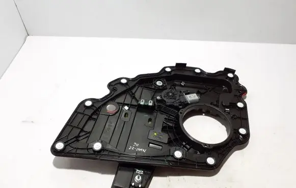 Ford Mach-E I Rear window lifting mechanism without motor LJ8Z5827000B