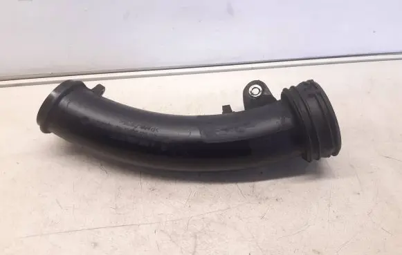 Mercedes-Benz C W204 Intercooler hose/pipe A6460980207 0110750A 4010526A