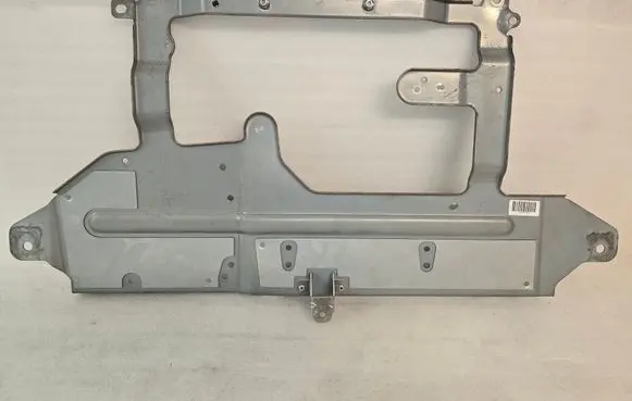Volvo XC60 Battery tray 32223882