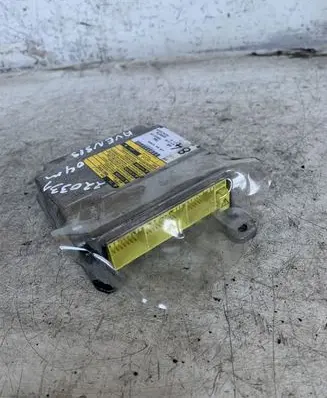 Toyota Avensis T250 Airbag control unit/module 8917005120