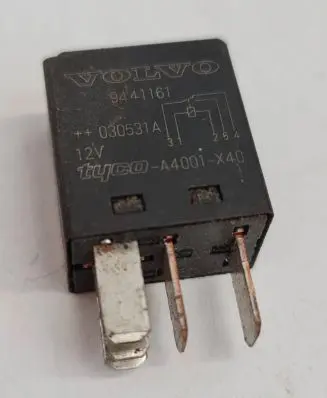 Volvo V50 Other relay 9441161 030531A A4001X40