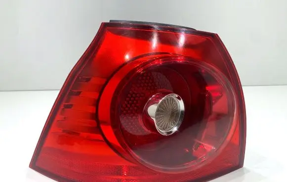 Volkswagen Golf V Rear/tail lights 1K6945095AC
