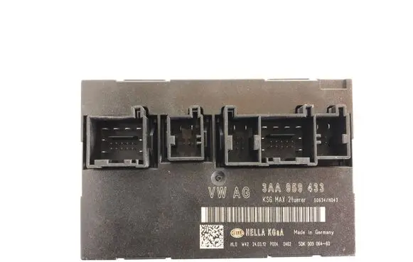 Volkswagen PASSAT B7 Comfort/convenience module 3AA959433