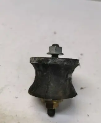 BMW 1 E81 E87 Gearbox mount 1094916