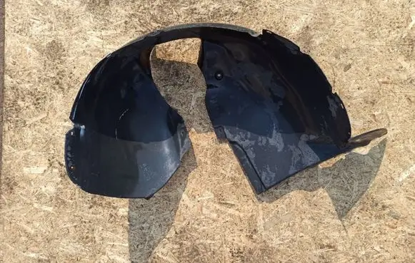 Volkswagen Caddy Front wheel arch liner splash guards 1T0805912F