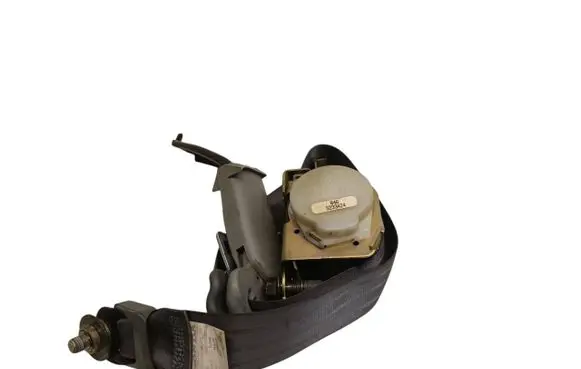 Honda Odyssey Third row seat belt 