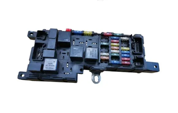 Volvo V70 Fuse module 518322110 9452993