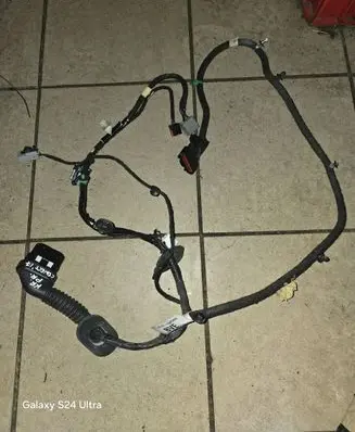 Ford Transit - Tourneo Connect Front door wiring loom FT1T14A584 13127503 A13421468