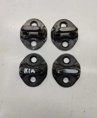 KIA Sportage Front door lock loop/hook striker 