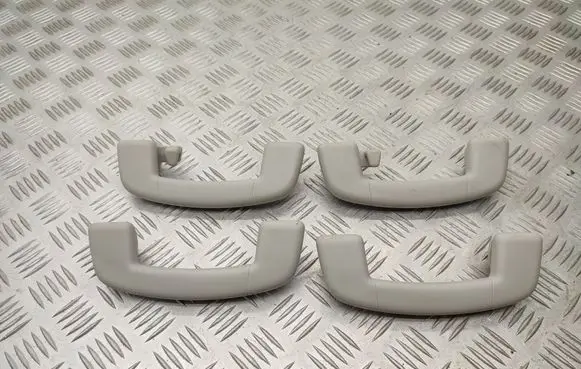 Volkswagen T-Roc A set of handles for the ceiling 2G0857643 2G0857607