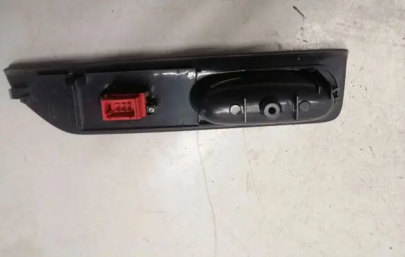 Renault Espace III Electric window control switch 7700876395 R05SANA