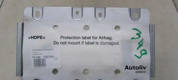 Volvo XC60 Passenger airbag
