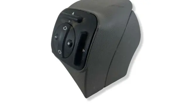 Mercedes-Benz CLS C219 Seat control switch 2118000878 A2119181336 325209