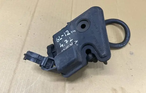 Mercedes-Benz GL X164 Power steering fluid tank/reservoir A0004602683 0004602683