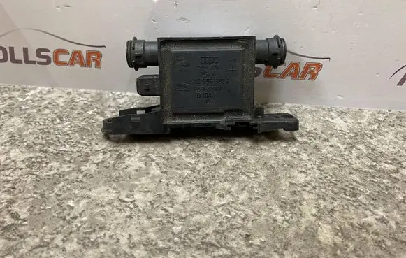 Audi A4 S4 B5 8D Door control unit/module 4A0959981A