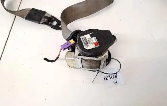 Audi A6 S6 C6 4F Front seatbelt 4f0857705