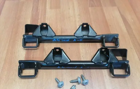 Audi A4 S4 B7 8E 8H ISOFIX Bracket 8E0813546B 8E0813545B