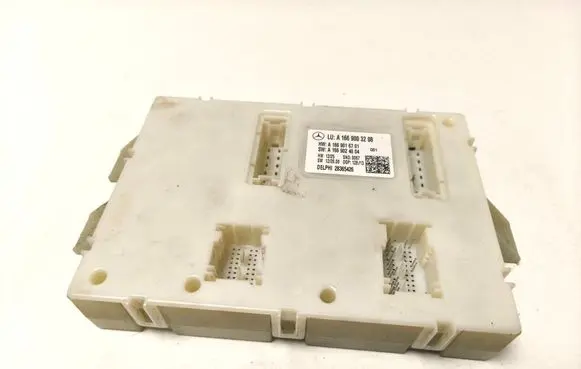 Mercedes-Benz ML W166 SAM control unit A1669003208