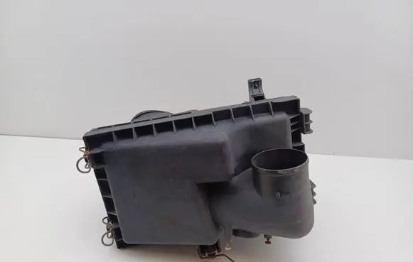 Toyota Corolla E110 Air filter box