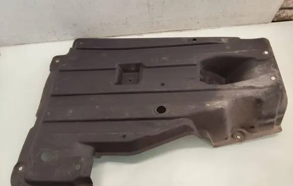 Toyota Corolla Verso E121 Fuel tank bottom protection 583980F010