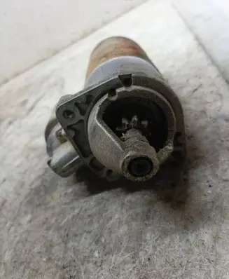 Seat Ibiza I (021A) Starter motor 9002335817
