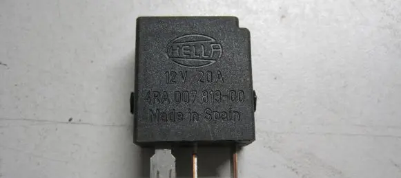 Mercedes-Benz CLK A209 C209 Other relay 4RA00781300