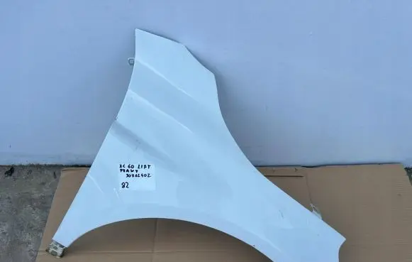 Volvo XC60 Fender