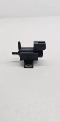 Toyota Avensis T250 Turbo solenoid valve 72828606 07T236 25860