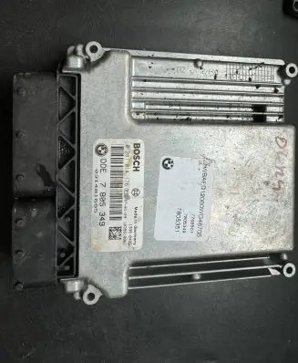 BMW 5 E60 E61 Engine control unit/module 7805349 031481695 0281014176