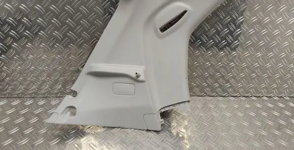 Toyota Aygo AB40 (D)pillar trim (top) 624720H170 624720H180