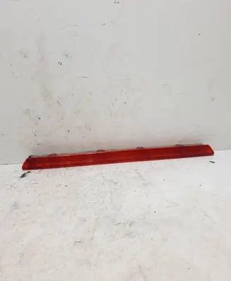 BMW 5 E39 Third/center stoplight 8379691