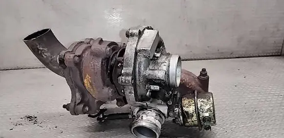 Audi A2 Turbo 045145701
