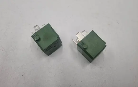 Mercedes-Benz E W211 Other relay A0025427619 0025427619 4RA00779115