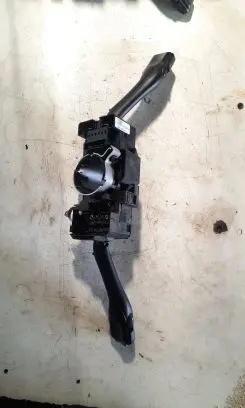 Audi A6 S6 C5 4B Indicator stalk 8L0953513J