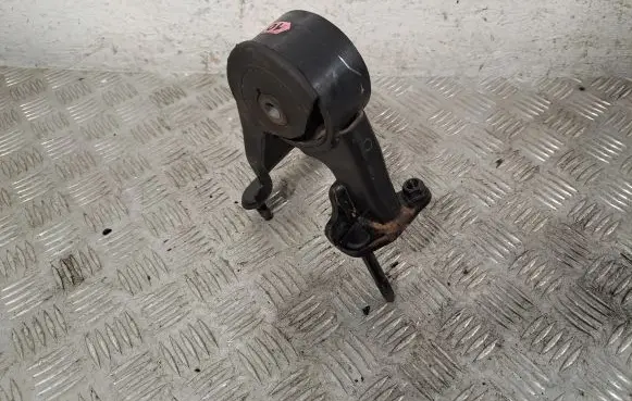 Toyota Corolla Verso AR10 Engine mount bracket 123710G010