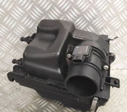 Nissan Juke I F15 Air filter box 1KB2A 8200682558