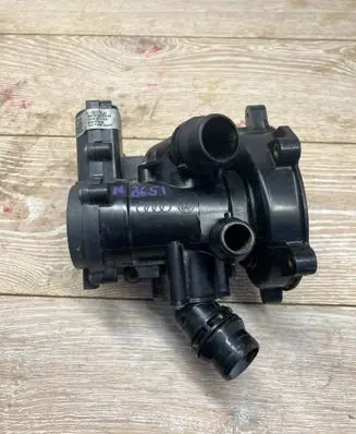 Audi A4 S4 B9 Water pump 06L121111J