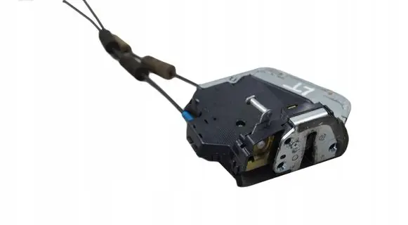 Lexus IS 220D-250-350 Rear door lock
