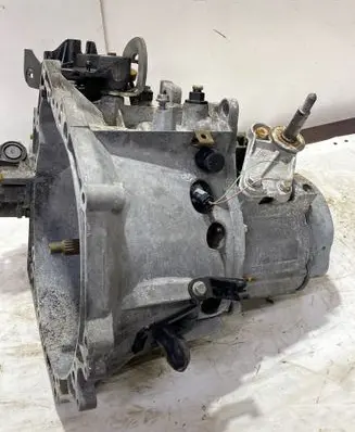 Citroen C4 I Manual 5 speed gearbox 9680886610 20392111