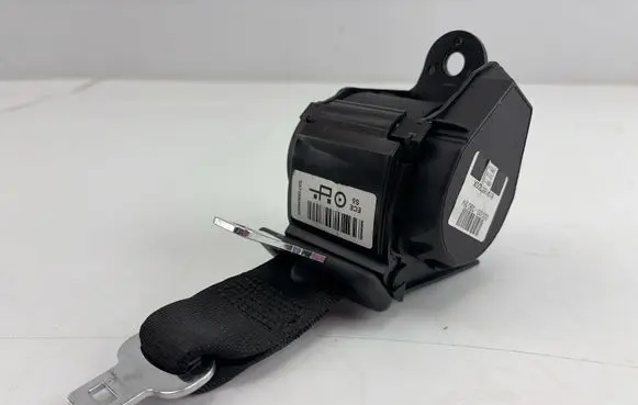 BMW 3 F30 F35 F31 Middle seatbelt (rear) 7259395