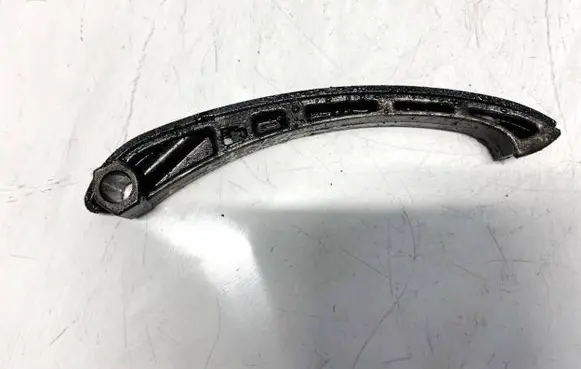 Land Rover Range Rover P38A Slide rail for timing chain 