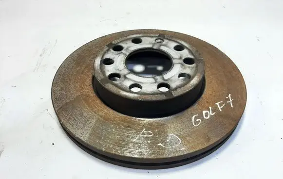 Volkswagen Golf VII Front brake disc