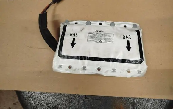 Citroen C4 I Passenger airbag 9646339680 0506903 0208509