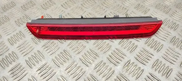 Peugeot 5008 Third/center stoplight 9811951080