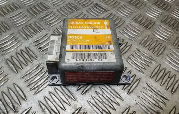 Audi A6 S6 C4 4A Airbag control unit/module 8A0959655C 0285001038