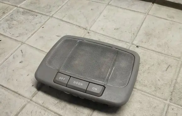Hyundai Santa Fe Rear seat light