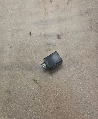 Volkswagen Transporter - Caravelle T3 Other relay 111953227D J5909J945B