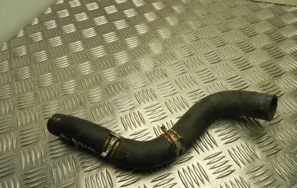 Toyota Auris E180 Engine coolant pipe/hose VD11935