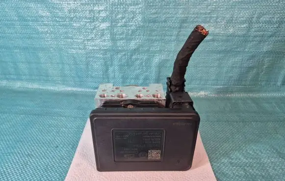 Volkswagen PASSAT B8 ABS Pump 3Q0907379AA 10062531751 10091603383
