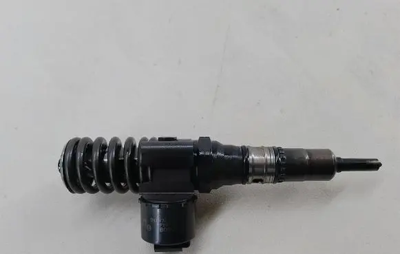 Fuel injector